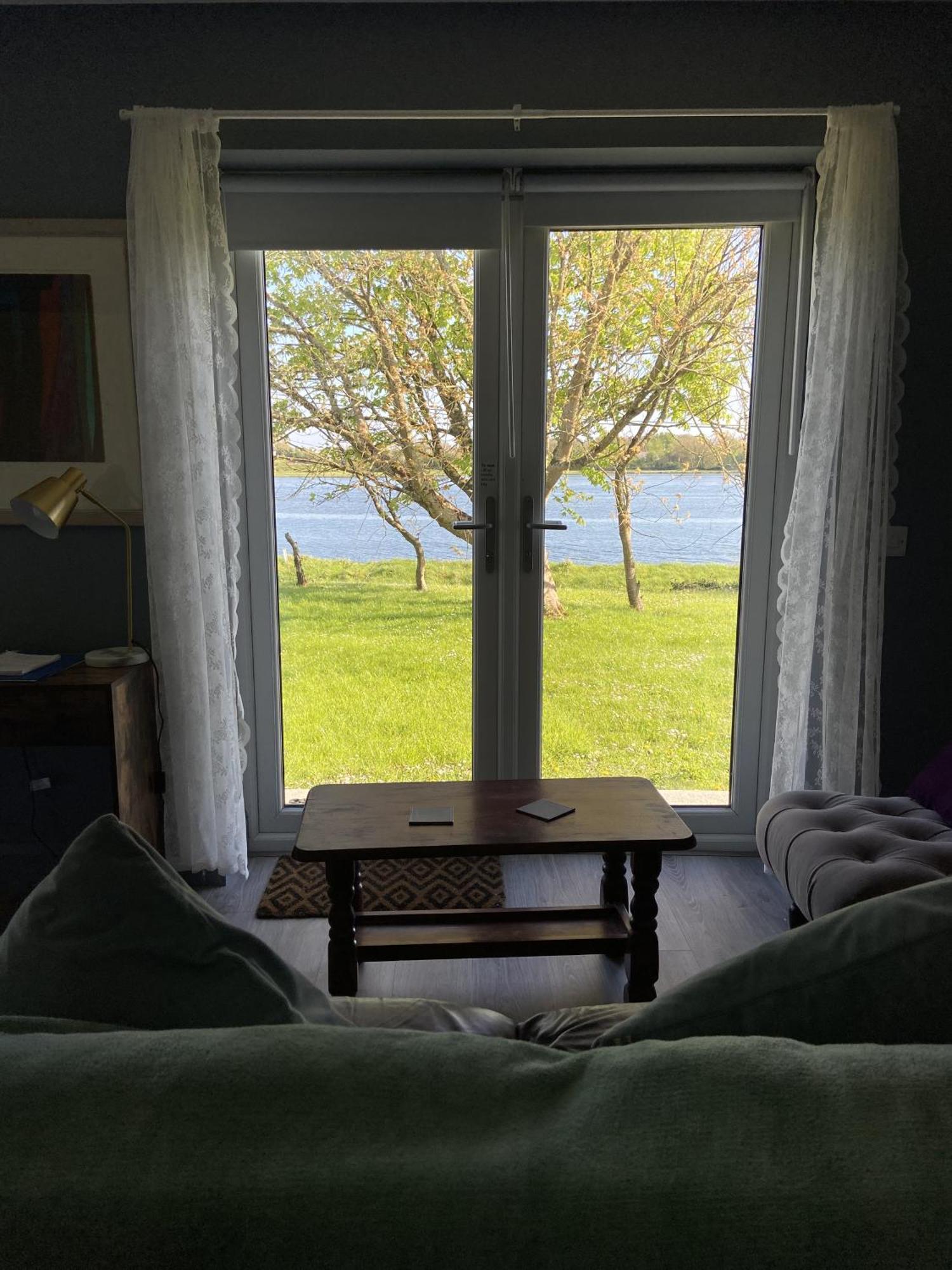 The Cosy Studio By The Shore Galway Exteriör bild